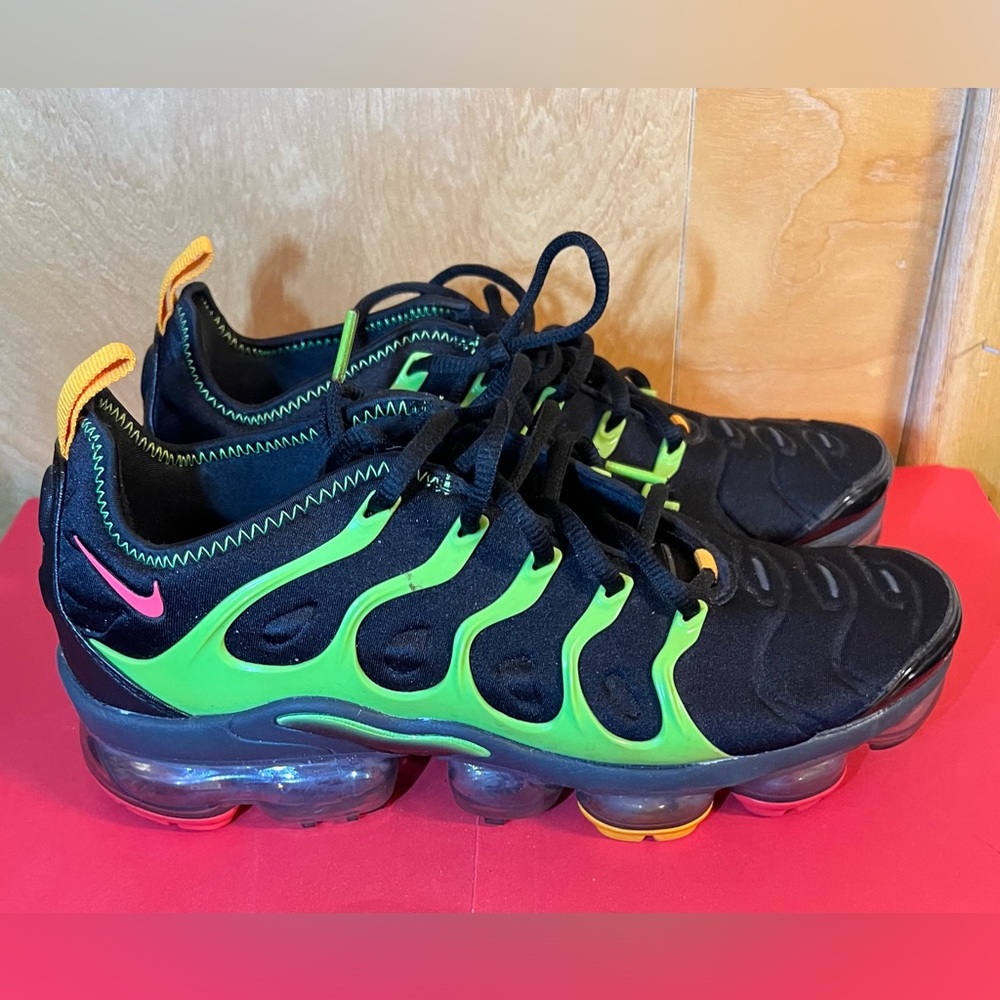 Nike Air VaporMax Plus